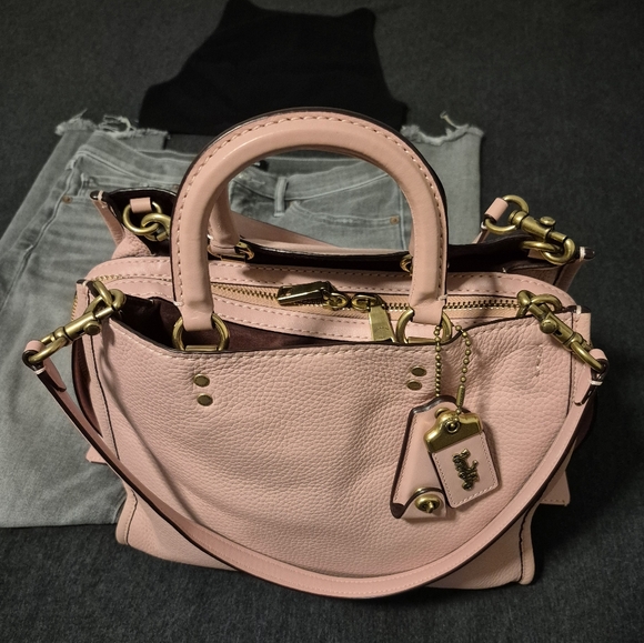 Coach RARE Rogue 30 - Picture 4 of 11